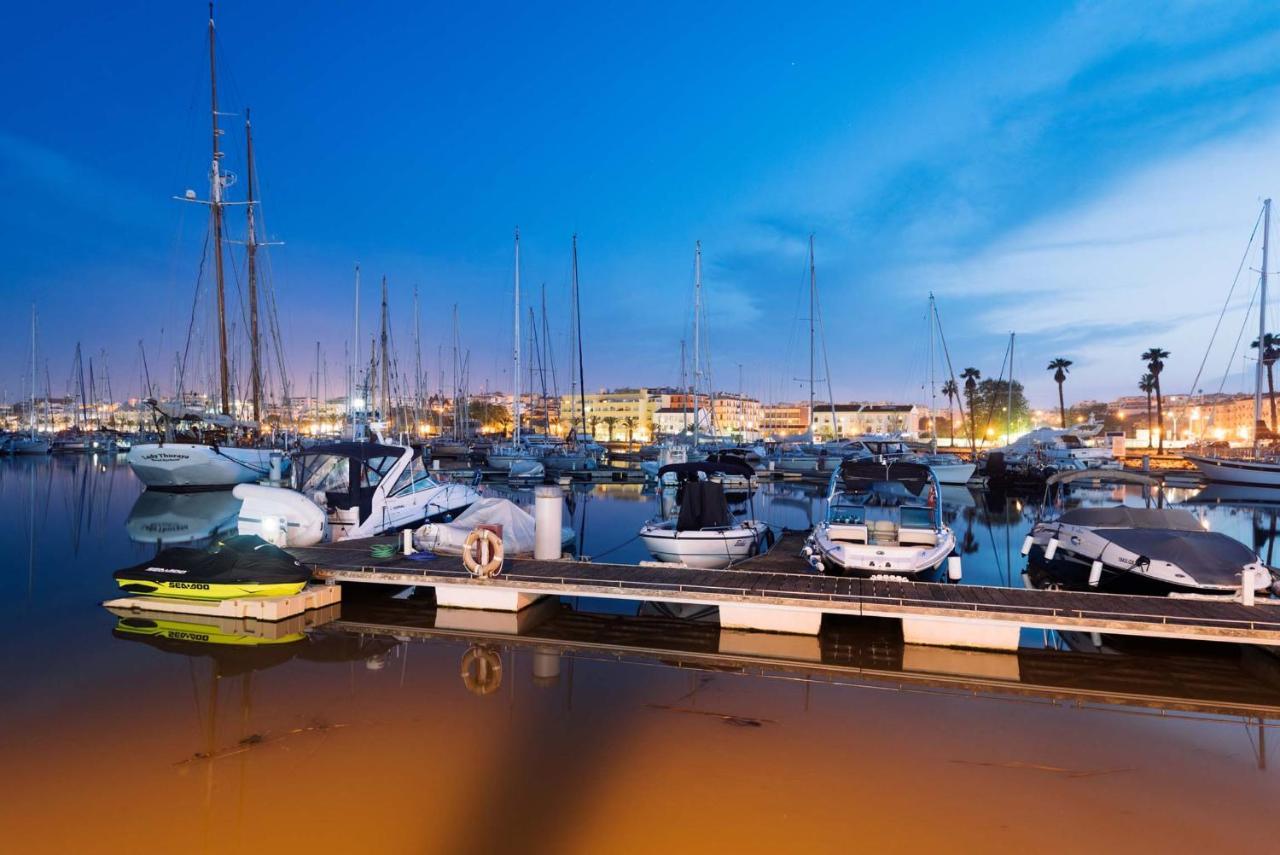 A23 - Marina Palm View Apartment Lagos Extérieur photo