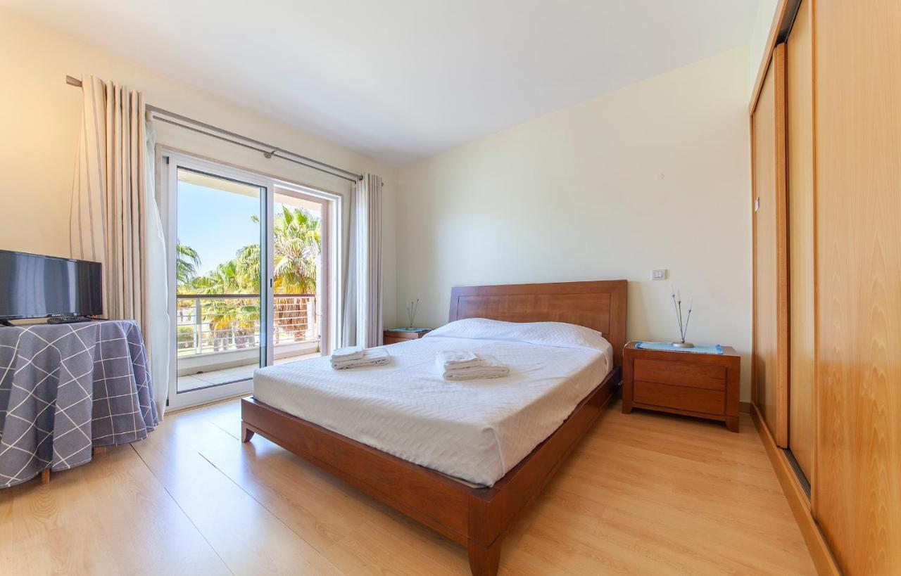 A23 - Marina Palm View Apartment Lagos Extérieur photo